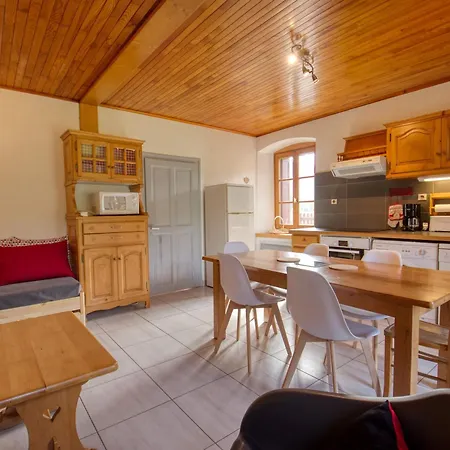 Maison Familiale A Morillon, Sauna Et Jardin - Fr-1-642-16